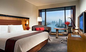 Royal Orchid Sheraton Hotel And Towers Bangkok 2 Charoen Krung Soi 30 Siphya Bangrak