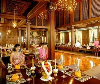 Indra Regent Hotel Bangkok 120/126 Rajaprarop Road