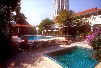 Indra Regent Hotel Bangkok 120/126 Rajaprarop Road