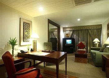 Narai Hotel Bangkok 222 Silom Road Bangrak