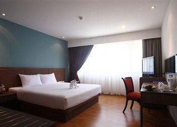 Narai Hotel Bangkok 222 Silom Road Bangrak