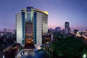 Amari Atrium Hotel Bangkok 1880 New Petchburi Road