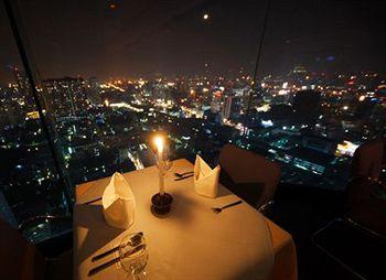 Baiyoke Sky Hotel Bangkok 222 Rajprarop Road Rajthavee