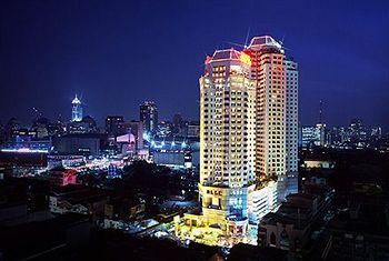 Grand Diamond Suites Bangkok 888 Petchburi Road Petchburi Rajthevi