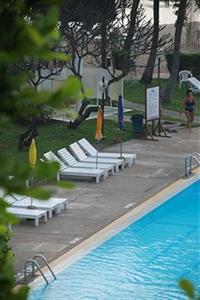 Beach Garden Hotel Cha-Am 949/21 Tambol Cha-Am