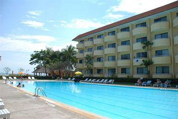 Beach Garden Hotel Cha-Am 949/21 Tambol Cha-Am