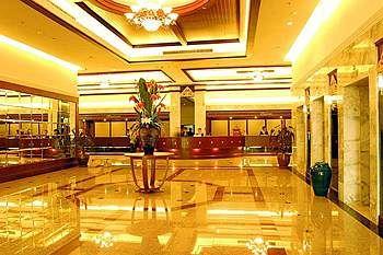 Centara Duangtawan Hotel Chiang Mai 132 Loykroh Road Changklan Muang