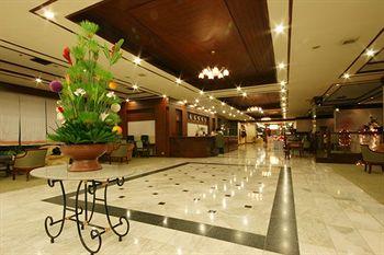 Tarin Hotel Chiang Mai 10/7 Moo 2 Superhighway Chiangmai-Lampang Changpuak Muang