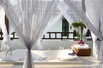 Rarinjinda Wellness Spa Resort Chiang Mai 1 14 Chareonraj Road Tambon Wat Kate Amphur Muang