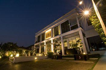 Aruntara Hotel Chiang Mai 351/1 Charoen Prathet Road Tambon Changklan