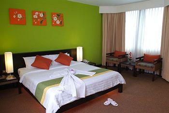 Chon Inter Hotel Chonburi 934 Sukhumvit Road Bangplasoi Muang