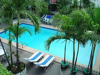 Sunshine Hotel And Residences Pattaya 217/1 Moo 10 Soi 8 Beach Road