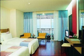 Pattaya Discovery Beach Hotel 489 Soi 6/1 North Pattaya Pattaya Beach Road