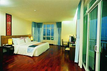 Pattaya Discovery Beach Hotel 489 Soi 6/1 North Pattaya Pattaya Beach Road