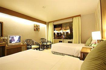 Sea Breeze Hotel Pattaya 347/5 Jomtien Beach Road