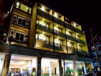 Bhukitta Hotel And Spa Phuket 20-28 Phang Nga Road Talad Yai