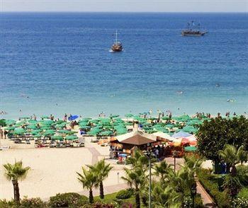 Riviera Hotel Alanya Saray Mah.Güzelyalı Cad.No:32