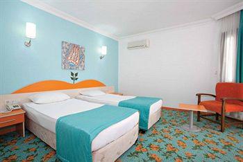 Hotel Mandalinci Bodrum Belediye Caddessi No 19-1 Turgutreis