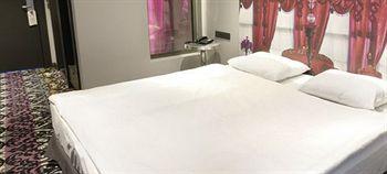 Tulip City Taksim Hotel Istanbul Mesrutiyet Caddesi No 95 Beyoglu