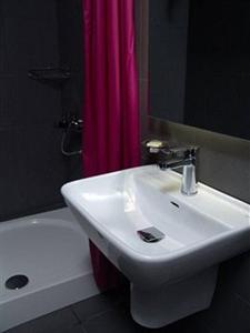 Tulip City Taksim Hotel Istanbul Mesrutiyet Caddesi No 95 Beyoglu