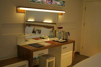 Park Hotel Izmir 1366 Sokak No 6 Basmane