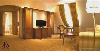 Podol Plaza Hotel Kiev Konstantinovskaya str., 7А