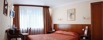 Rus Hotel Kiev 4 Hospitalna Str.