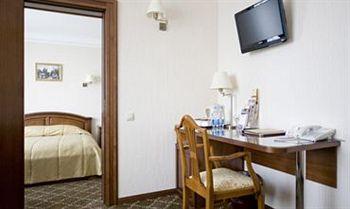 Rus Hotel Kiev 4 Hospitalna Str.