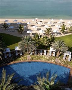 Shangri La Qaryat Al Beri Hotel Abu Dhabi Between The Bridges