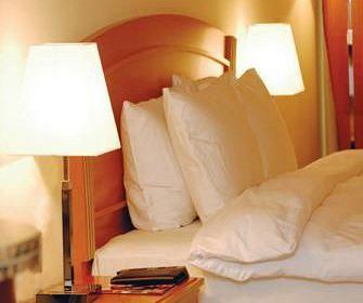 Golden Tulip Hotel Sharjah Al Fardan Centre Corniche Road