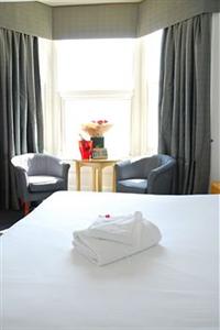 Umi Hotel Brighton & Hove 64 Kings Road