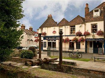 The Millers Arms Hotel Canterbury 1-2 Mill Lane