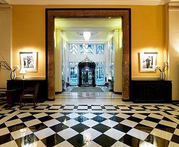 Claridge's Hotel London Brook Street Mayfair