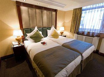 Shaftesbury Premier Hotel Hyde Park London 78-82 Westbourne Terrace