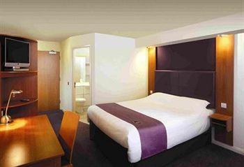 Premier Inn Airport Manchester Runger Lane