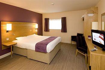 Premier Inn Airport Manchester Runger Lane