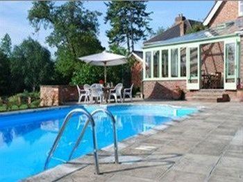 Rookwood Farmhouse Bed & Breakfast Newbury Rookwood Farmhouse Stockcross