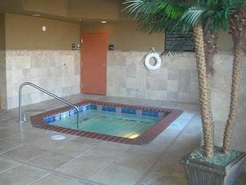 Hampton Inn & Suites Albuquerque 6150 Iliff Road NW