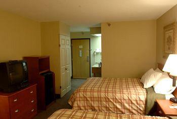 Best Western University Park Inn & Suites Ames 2500 University Boulevard