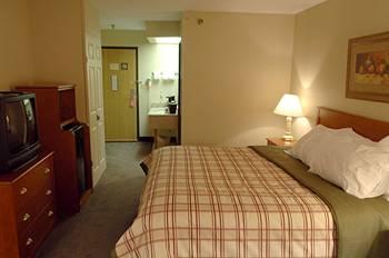 Best Western University Park Inn & Suites Ames 2500 University Boulevard