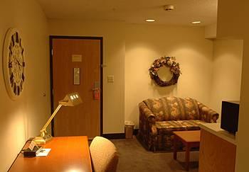 Best Western University Park Inn & Suites Ames 2500 University Boulevard