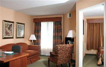 Grandstay Residential Suites Ames 1606 South Kellogg Avenue