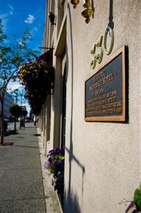 Historic Anchorage Hotel 330 E Street