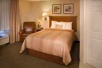 Candlewood Suites Raleigh Area Apex 1005 Marco Drive