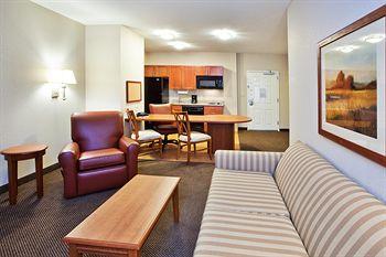 Candlewood Suites Raleigh Area Apex 1005 Marco Drive