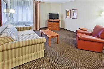 Candlewood Suites Raleigh Area Apex 1005 Marco Drive