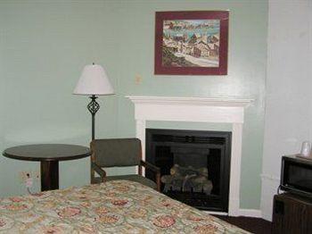 Fireside Inn and Suites Bangor (Maine) 570 Main Street