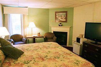 Fireside Inn and Suites Bangor (Maine) 570 Main Street