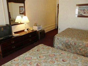 Fireside Inn and Suites Bangor (Maine) 570 Main Street