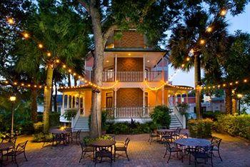 The Beaufort Inn 809 Port Republic St